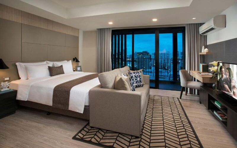 somerset-ekamai-bangkok_170728112922